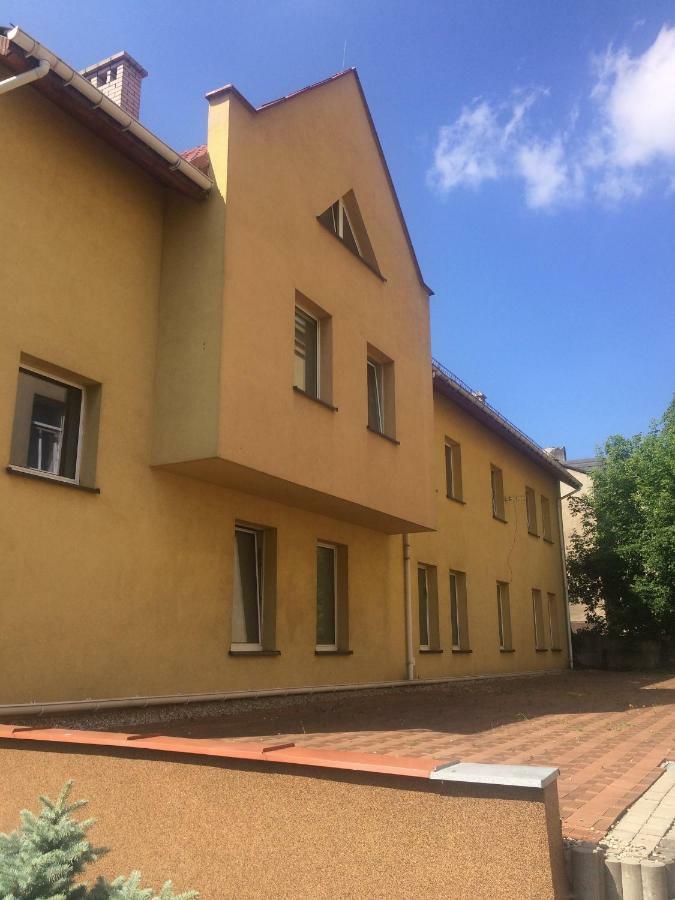 Pilgrims Place Hostel Ζεστοκόβα Εξωτερικό φωτογραφία
