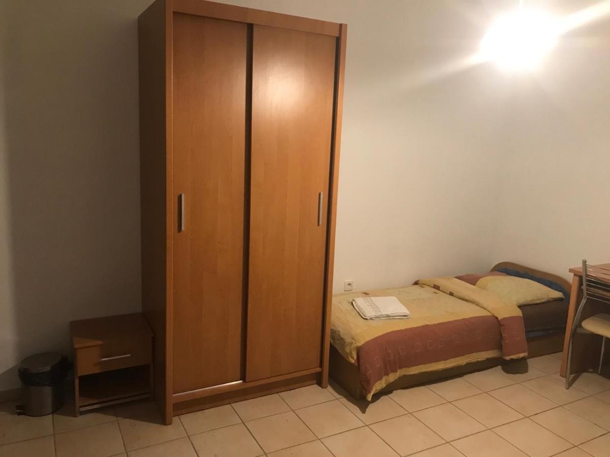 Pilgrims Place Hostel Ζεστοκόβα Εξωτερικό φωτογραφία